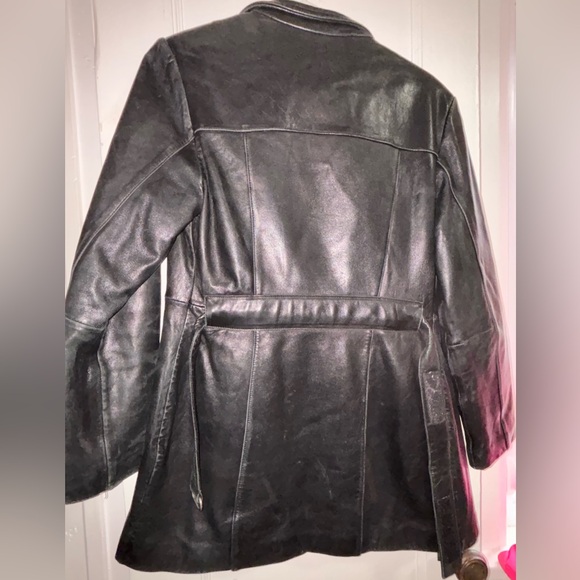 Danier Vintage Women’s Black Leather Jacket - Small Petite - Picture 2 of 5